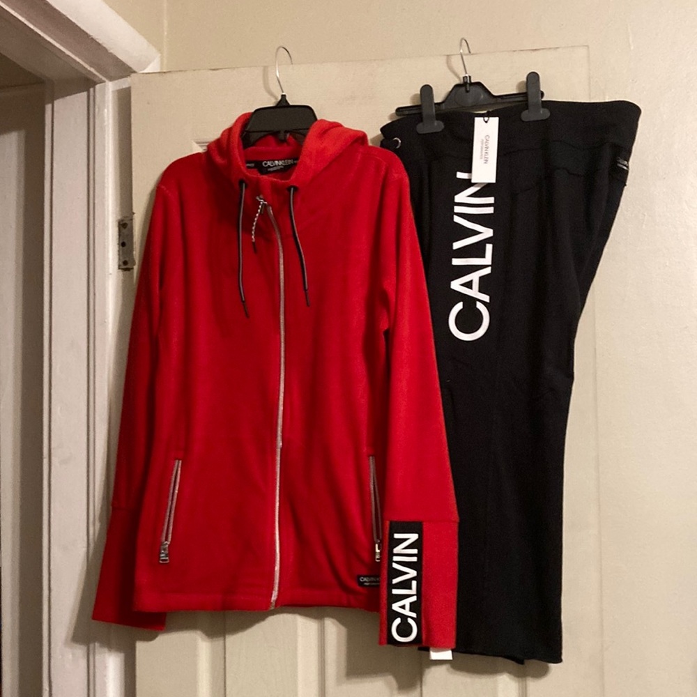 NWT Calvin Klein Performance Sherpa Jacket/Capri’s - Red/black